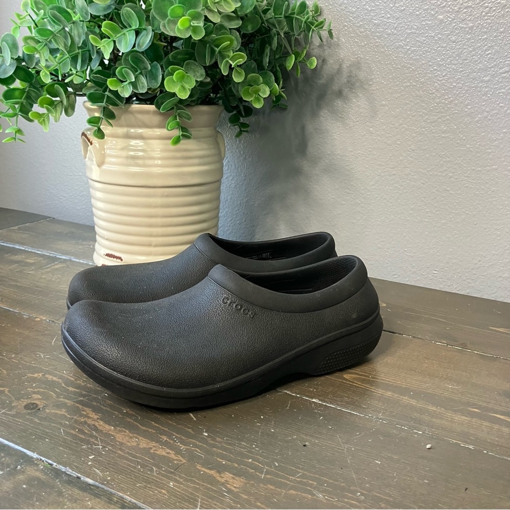 Crocs On The Clock Work Slip-on Black 6 Comfort Casual
